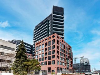 811 - 8 Tippett Rd