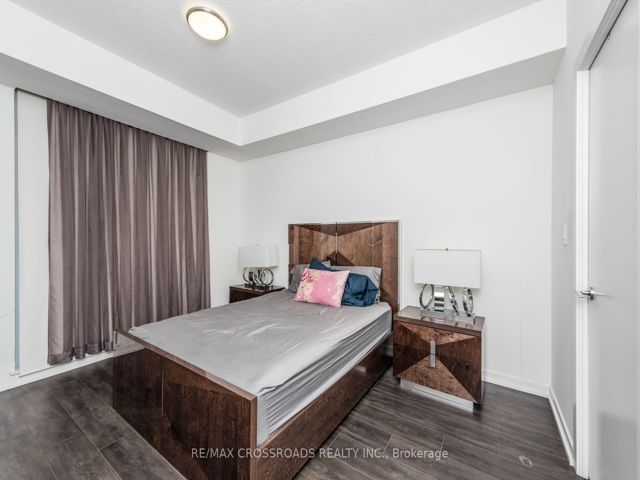 2302 - 62 Forest Manor Rd