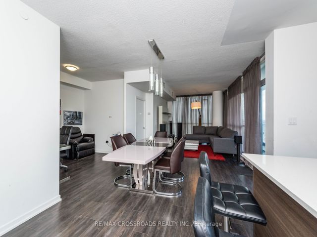 2302 - 62 Forest Manor Rd