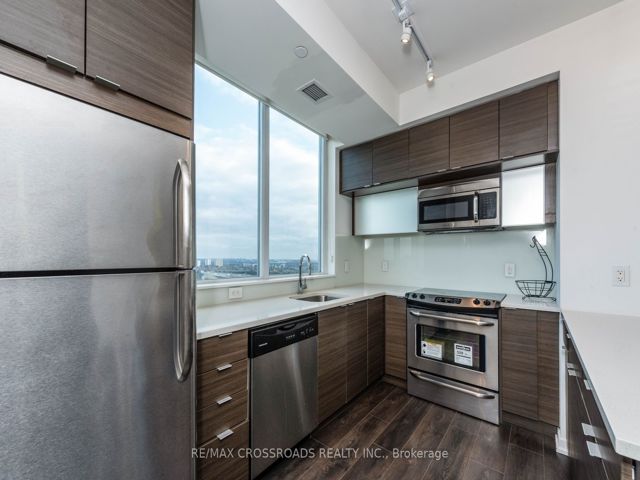 2302 - 62 Forest Manor Rd