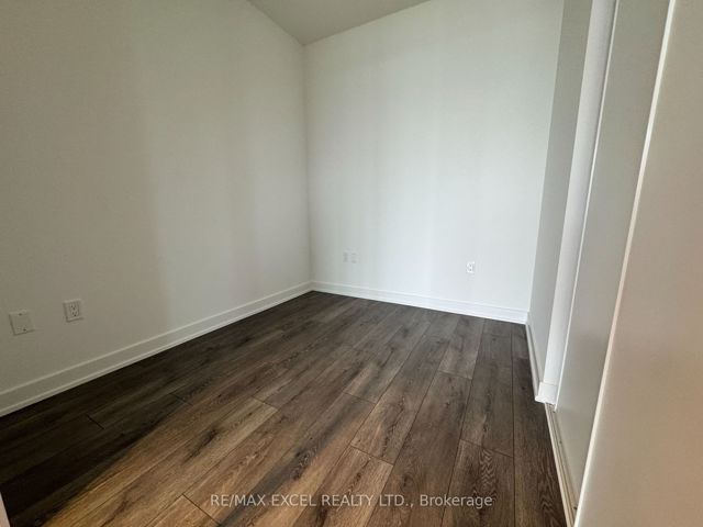 3512S - 127 Broadway Ave