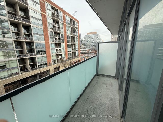 605 - 1815 Yonge St