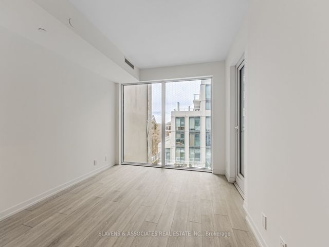 539 - 2020 Bathurst St