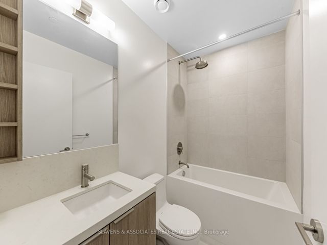 539 - 2020 Bathurst St