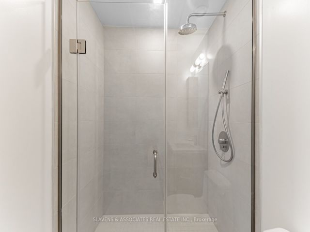 539 - 2020 Bathurst St