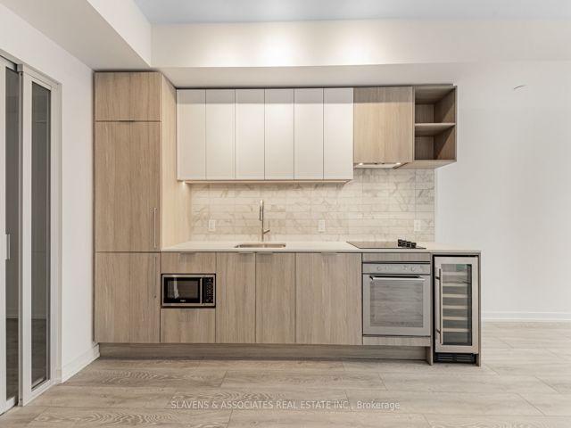539 - 2020 Bathurst St