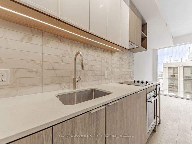 539 - 2020 Bathurst St