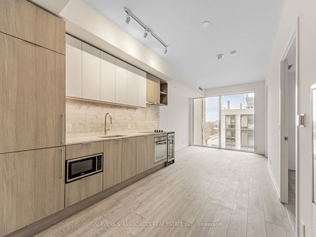 539 - 2020 Bathurst St