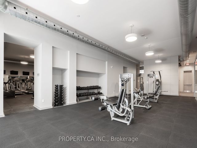 420 - 637 Lake Shore Blvd W