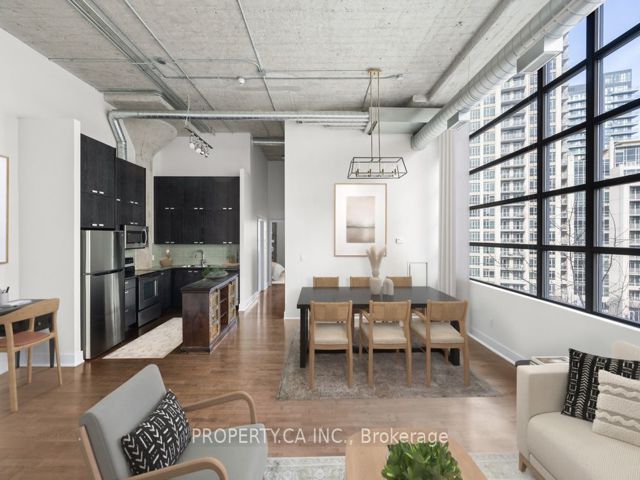 420 - 637 Lake Shore Blvd W