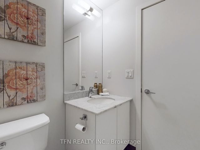 204 - 69 Lynn Williams St