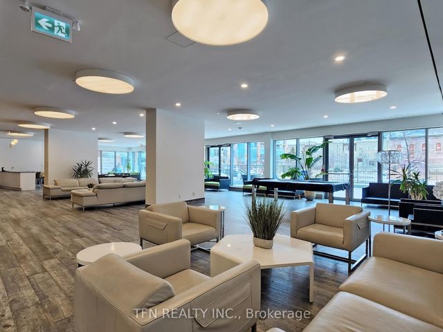 204 - 69 Lynn Williams St