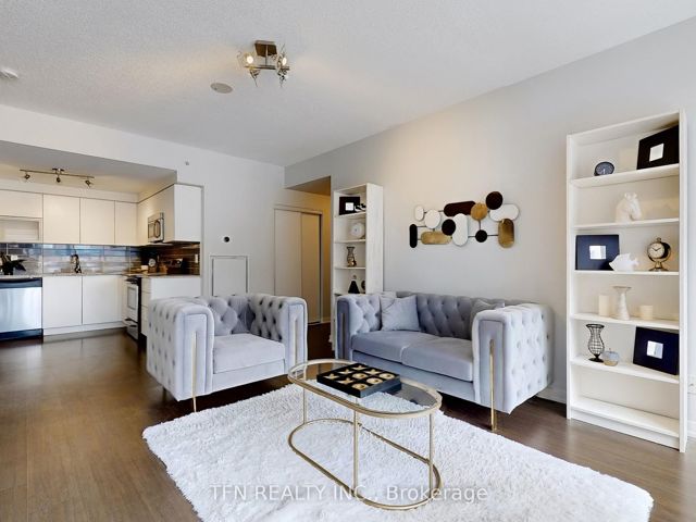 204 - 69 Lynn Williams St