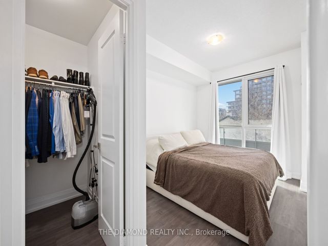 312 - 591 Sheppard Ave E
