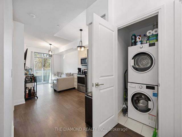 312 - 591 Sheppard Ave E