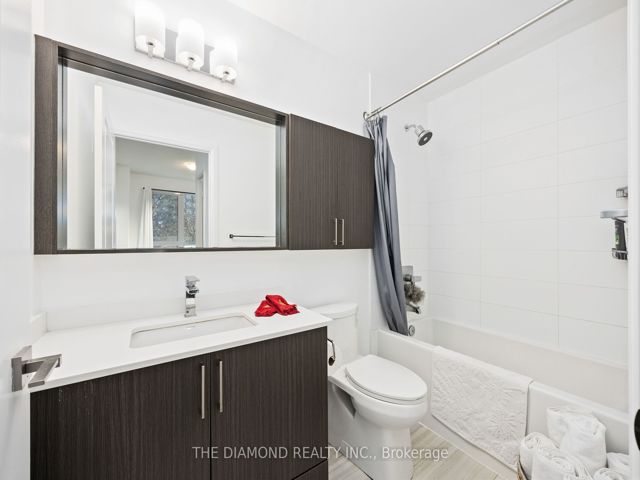 312 - 591 Sheppard Ave E