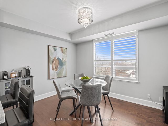 414 - 676 Sheppard Ave E