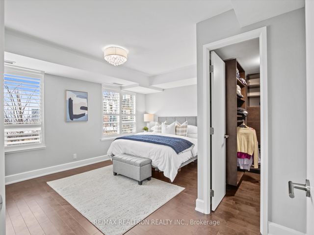 414 - 676 Sheppard Ave E