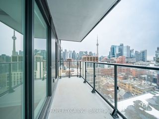 1421 - 543 Richmond St W