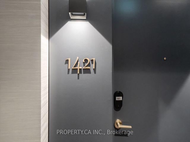 1421 - 543 Richmond St W