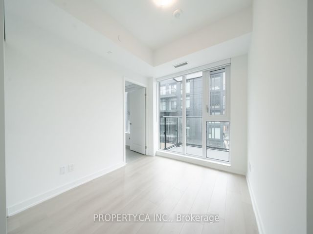 1421 - 543 Richmond St W