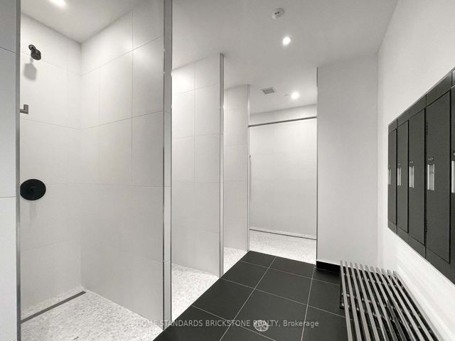 510 - 20 Edward St