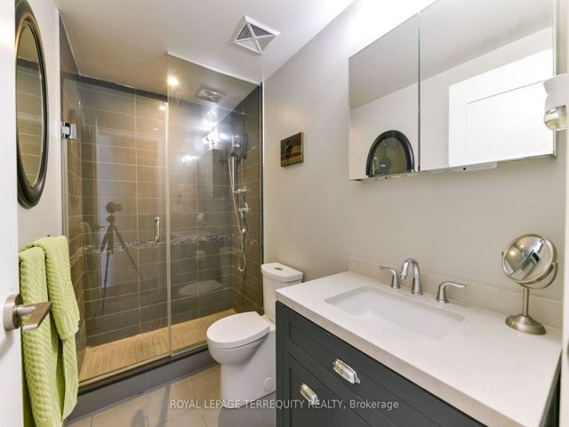 501 - 25 Malcolm Rd