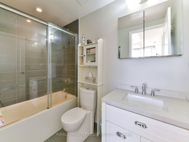 501 - 25 Malcolm Rd