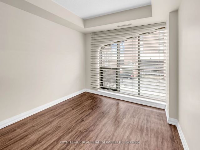 204 - 3 Mcalpine St