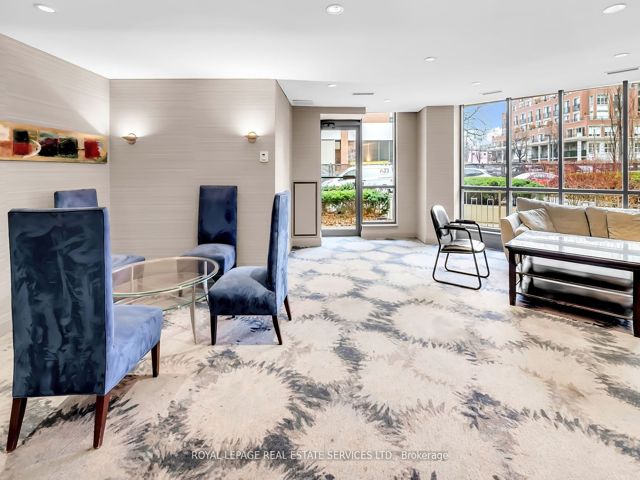 204 - 3 Mcalpine St