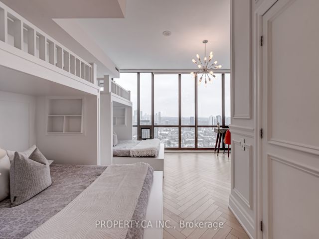 3002 - 33 Mill St