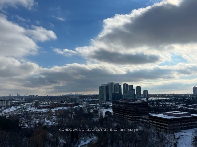 1729 - 25 Adra Grado Way