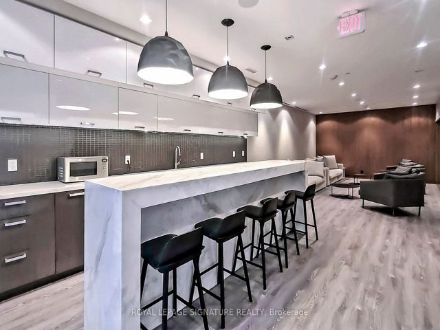 606 - 8 Mercer St