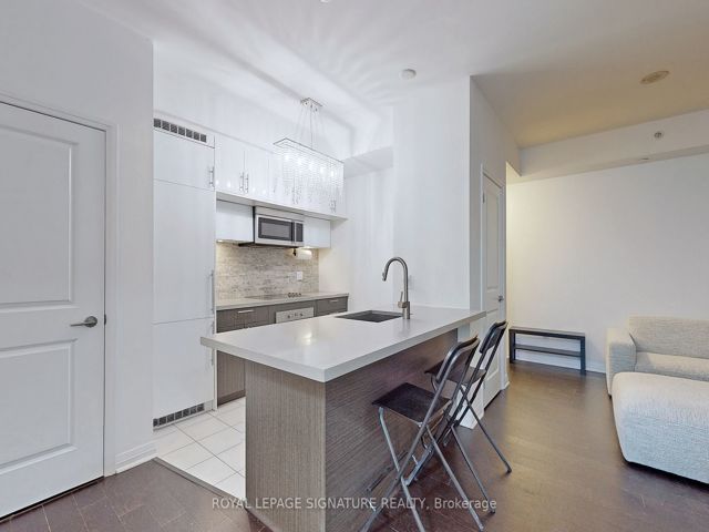 606 - 8 Mercer St