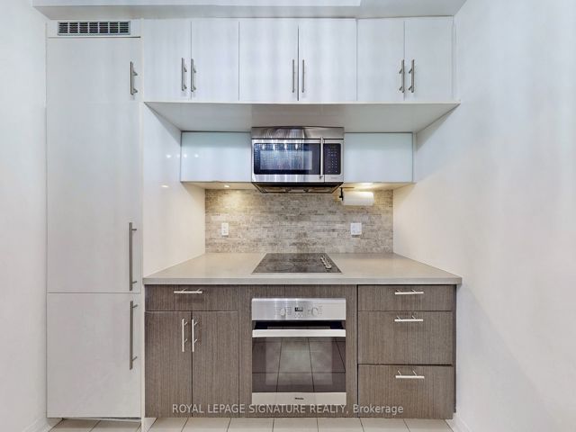 606 - 8 Mercer St