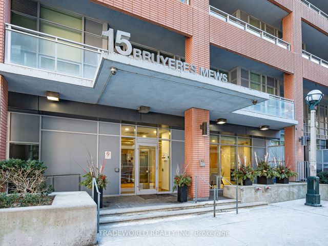 1008 - 15 Bruyeres Mews