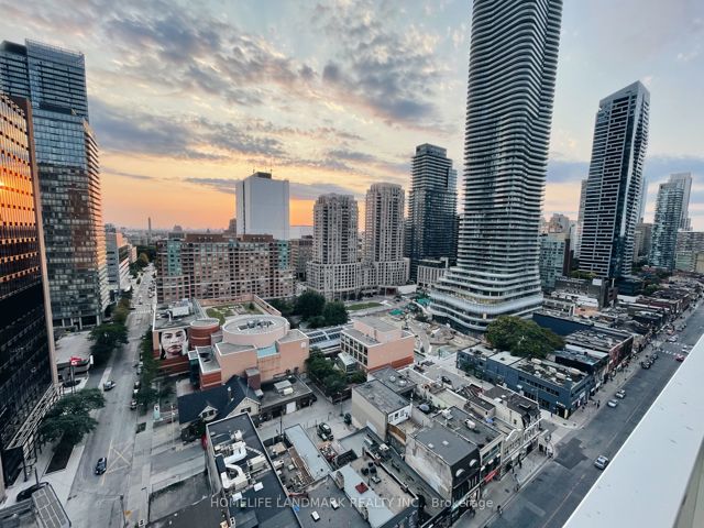 2513 - 501 Yonge St