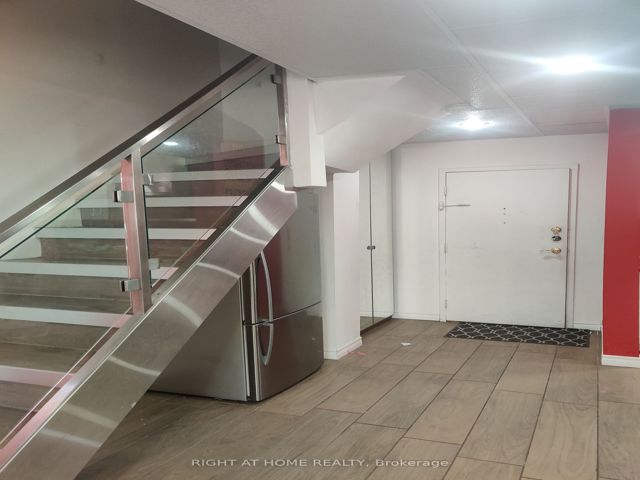 108 - 4001 Don Mills Rd