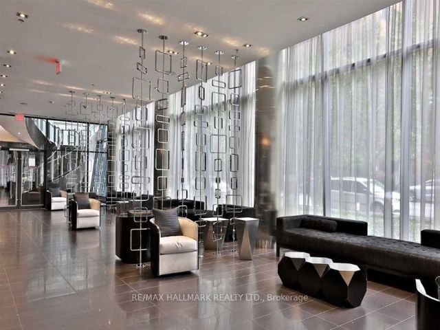 1105 - 28 Ted Rogers Way
