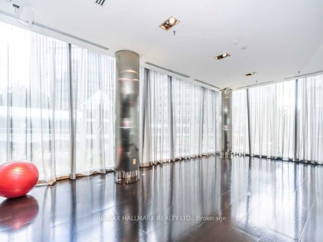 1105 - 28 Ted Rogers Way