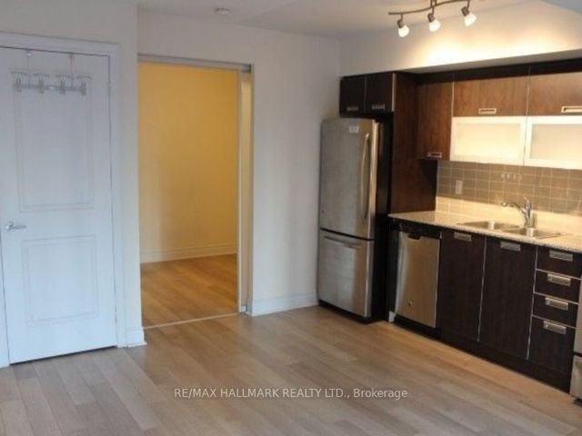 1105 - 28 Ted Rogers Way