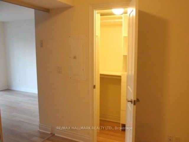 1105 - 28 Ted Rogers Way