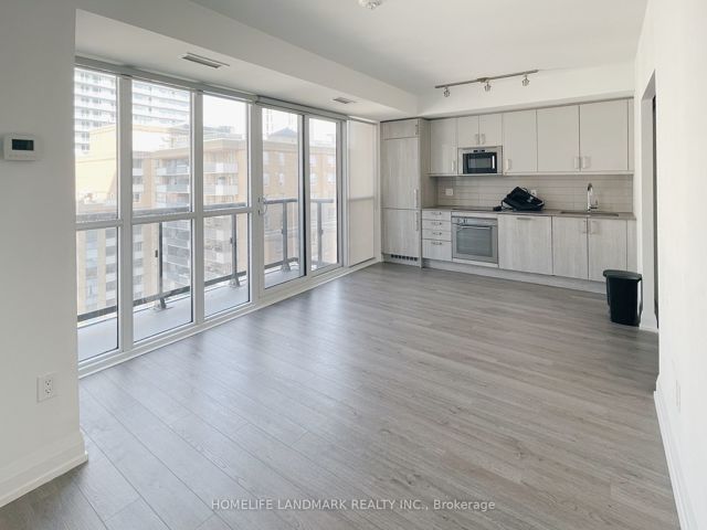 1105 - 77 Mutual St