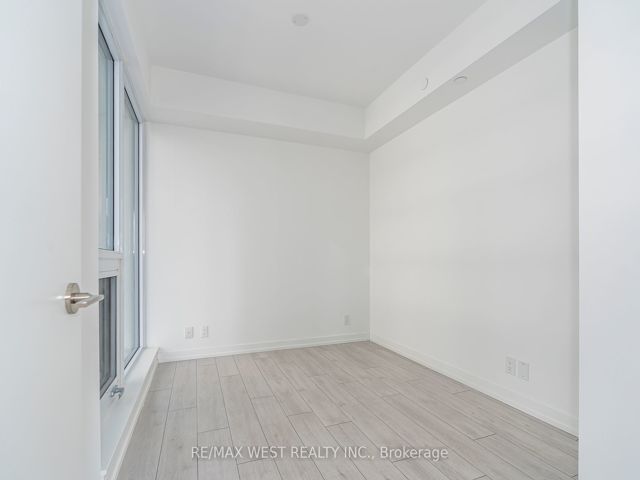 1605 - 55 Mercer St
