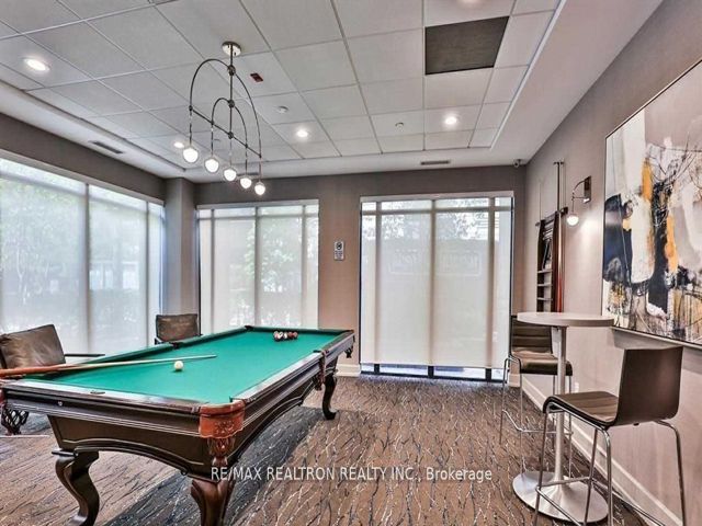 620 - 650 Sheppard Ave E