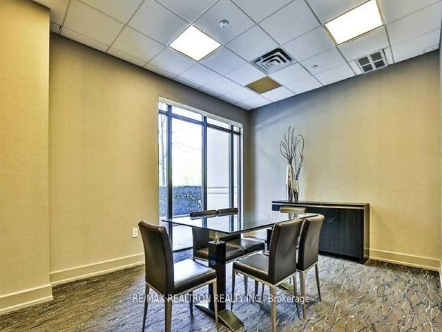 620 - 650 Sheppard Ave E