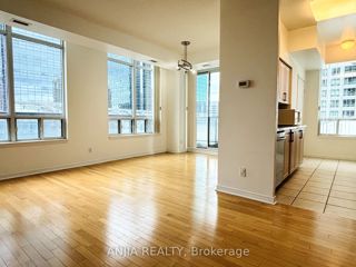 506 - 8 Hillcrest Ave