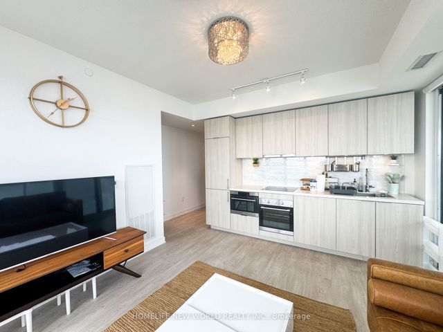 2402 - 15 Queens Quay E