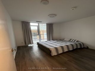 303 - 159 Wellesley St E