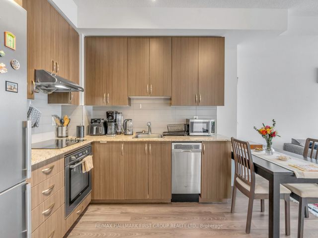 407 - 55 Ann O'reilly Rd